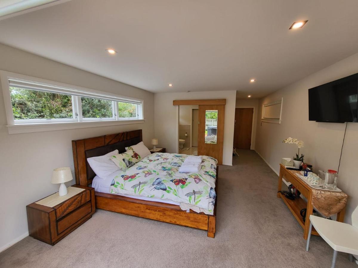 The Perfect Getaway For Two In A Large Suite Whanganui Εξωτερικό φωτογραφία